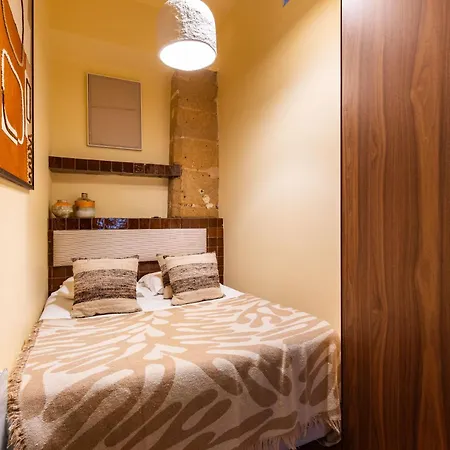 Apartment Refinement & Parisian Charm - 4br-8p - Marais *