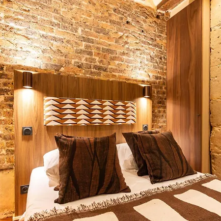 Refinement & Parisian Charm - 4br-8p - Marais Apartment *